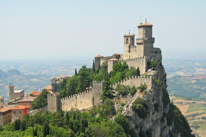 San Marino - Historic Guided Walking tour