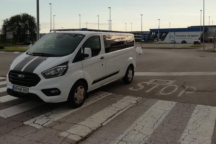 Small-Group Transfer from Trieste City to Trieste Airport