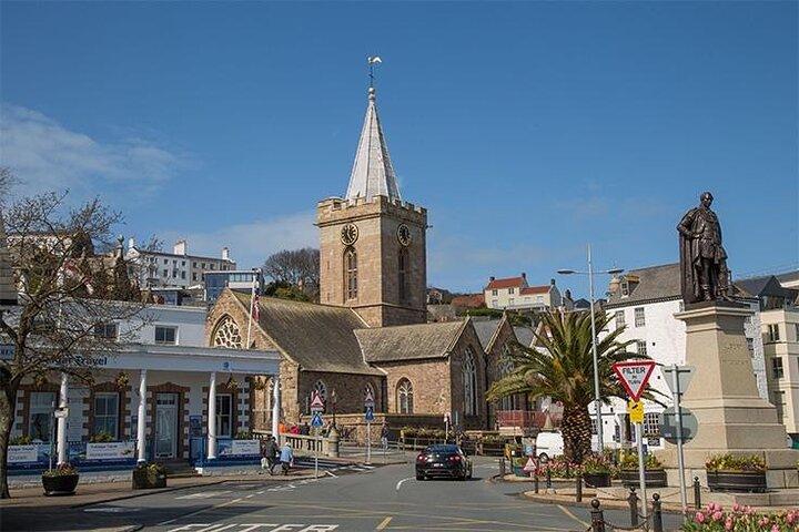 Guernsey City Tour - Walking Private Shore Tour
