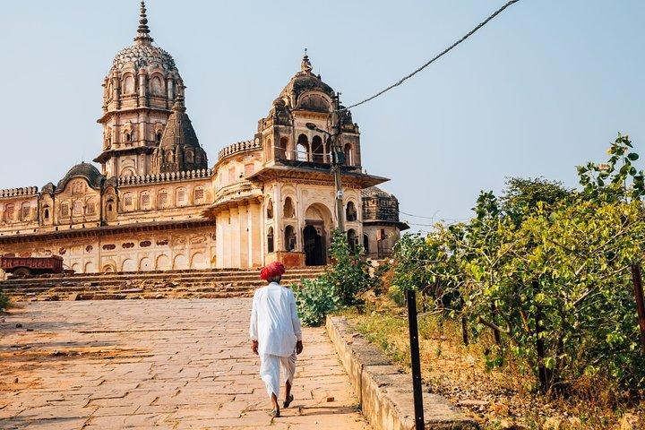 Heritage Orchha Photography Tour (2 Hours Guided Walking Tour)