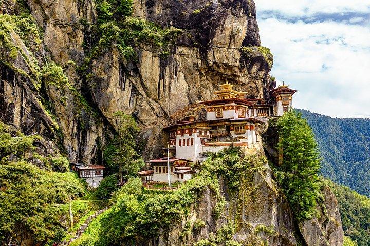 6-Day Classic Bhutan Tour to Paro, Thimphu and Punakha
