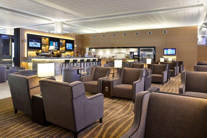 Winnipeg Richardson International Airport Plaza Premium Lounge
