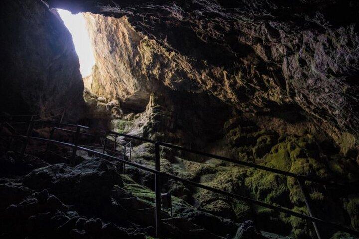 Mythical Escape: Zeus Cave & Knossos Palace with Lassithi Plateau from Heraklion