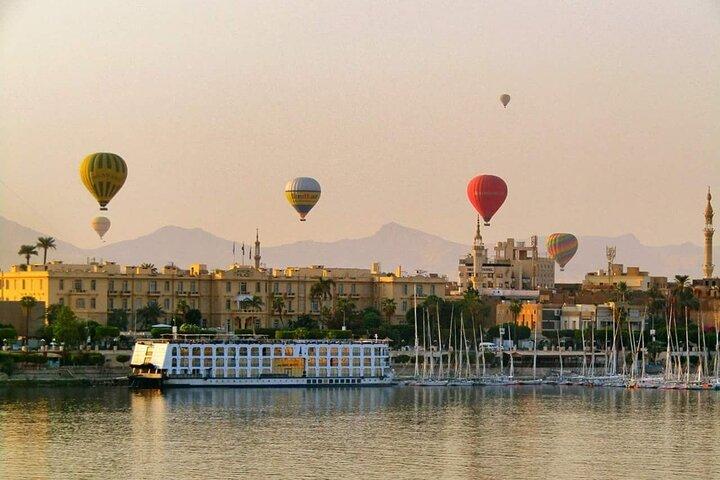 Luxor Tours: City Tour,Hot Air Balloon,Kings Valley,Sailing Felucca,Camel Ride 
