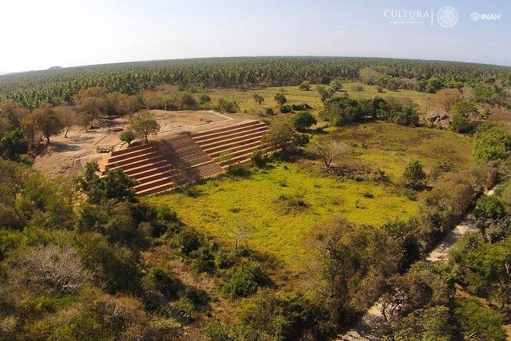 "La Chole". One of the most ancient archeological site in Mexico.