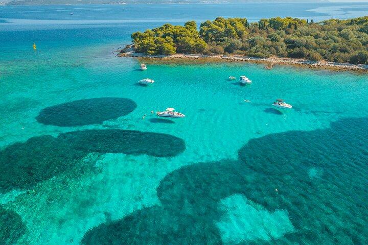 Island hopping (6 Islands) private tour from Trogir or Split