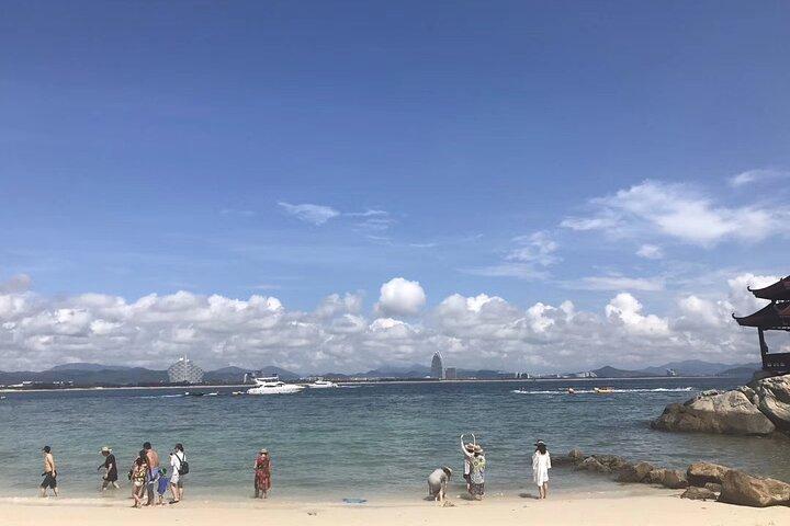 Self-guided Private Day Tour to Wuzhizhou Islet from Sanya 
