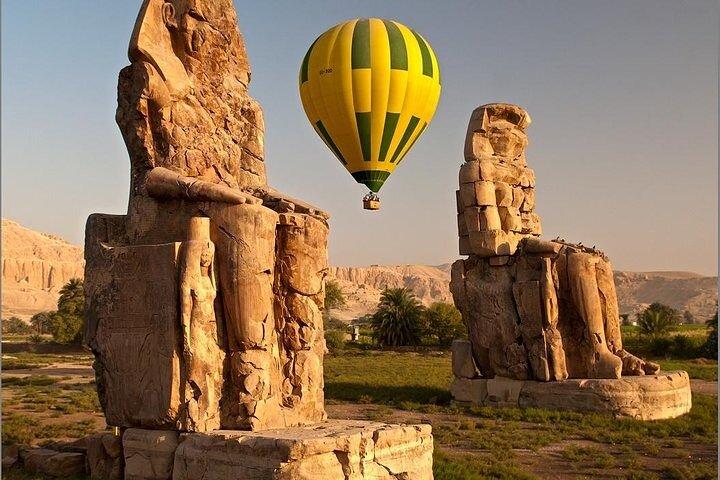 Best of Luxor in 2 Days Hotel,Tours,Felucca,Camel&Balloon by Plane from Cairo