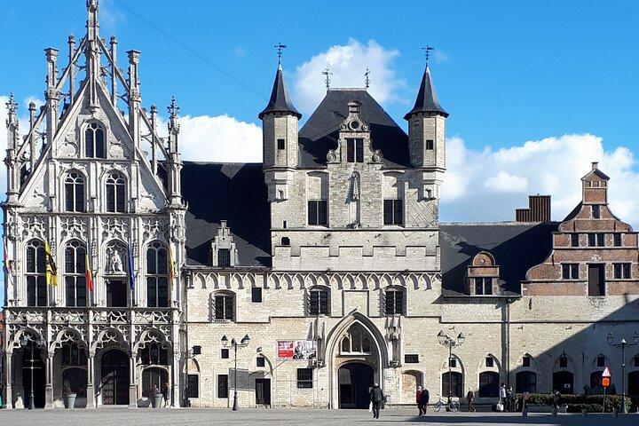 Follow your tailor-made day trip in Mechelen via your mobile phone (by bicycle)