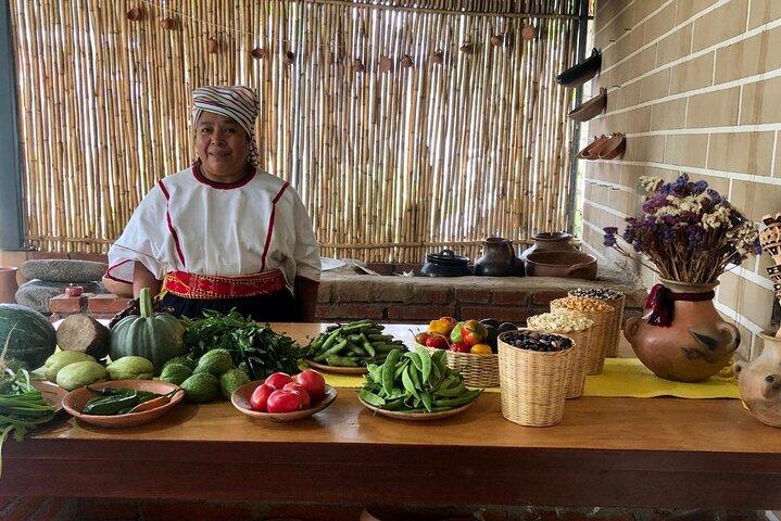 Traditional Cooking Class with Minerva Lopez