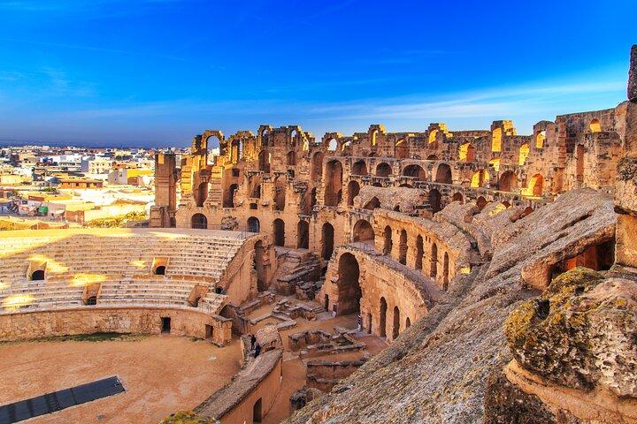 El Jem and Monastir Full-Day Tour with Lunch from Tunis or Hammamet