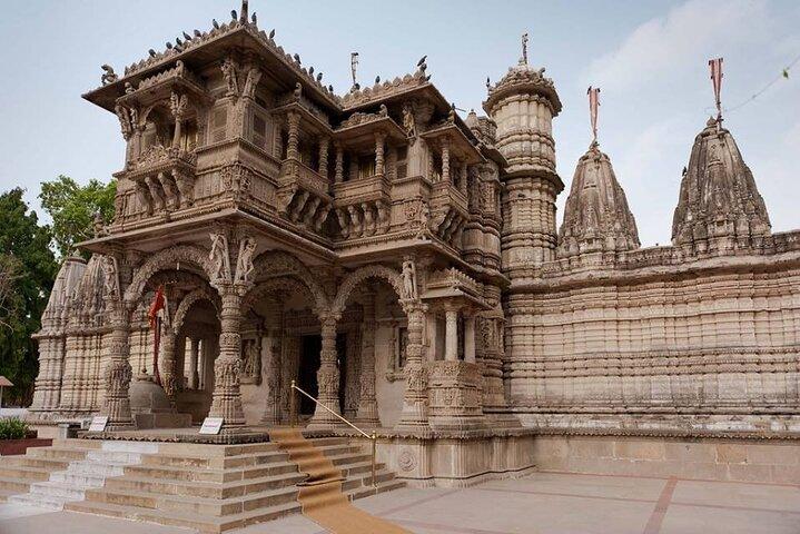 Half-Day Private Sightseeing Tour of Ahmedabad