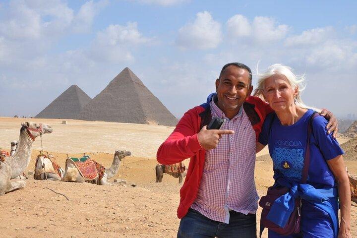 Top Rated Private Giza Pyramids,Sakkara, Memphis, Lunch& Camel 