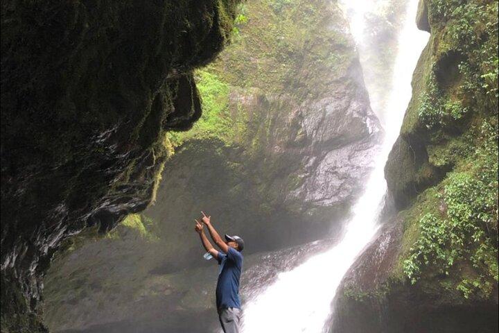 Travesia Salto Del Angel and Sanctuary of the Guácharos