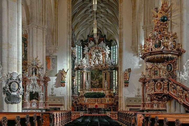 Graz: Top Churches Private Walking Tour with Guide