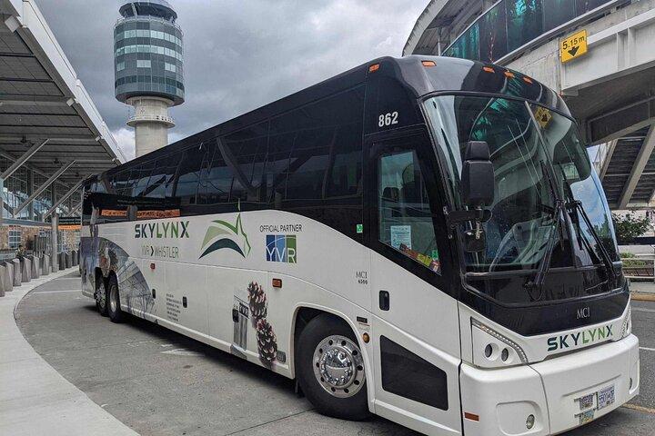 Vancouver Airport to-or-from Whistler or Squamish by Bus (Single trip)