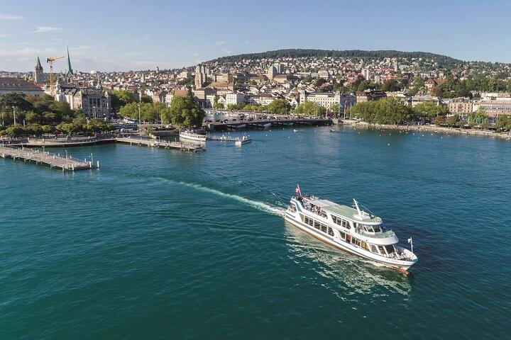 Zurich Highlights City Tour with Lake Cruise