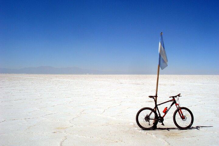 Bike Adventure in Salinas Grandes with Picnic