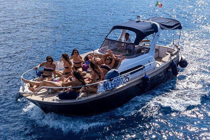 Cinque Terre Amazing Private Boat Tour 
