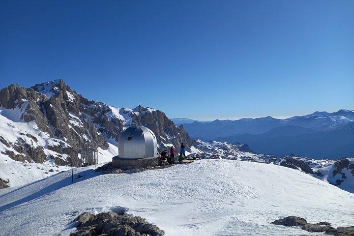 Private Snowshoe Route to Cabaña Verónica in the Picos de Europa