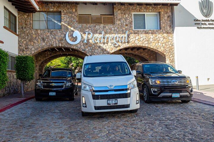 Private Transfer from Los Cabos Airport to Cabo San Lucas