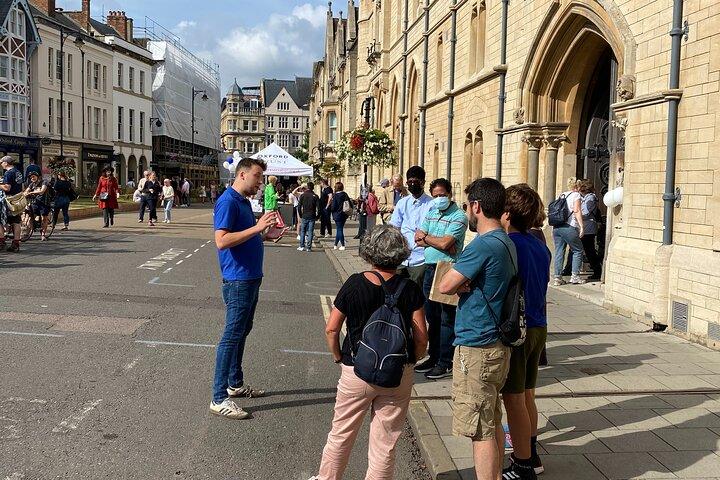 Shared | Oxford Walking & Punting Tour w/opt Christ Church Entry