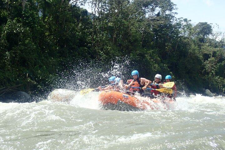 Extreme Rafting in Baños de Agua Santa Level III and IV+