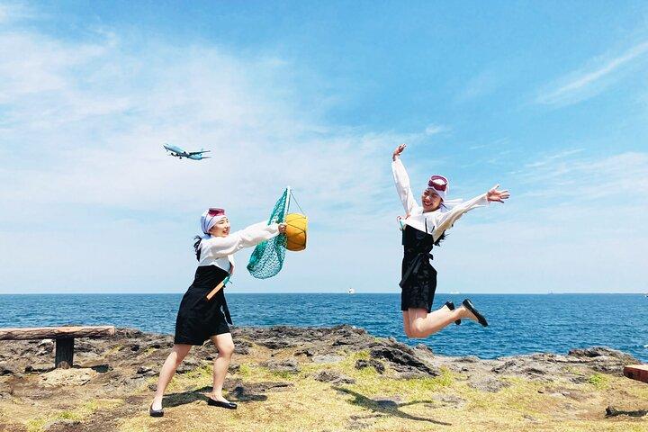 [Jeju] Woman Diver Haenyeo Traditional Clothes Rental Experience