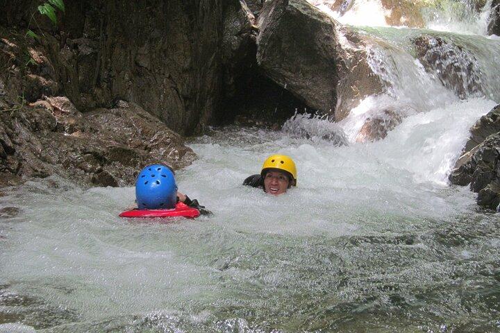 Canyoning (Cashaurco The best canyoning in Puyo)