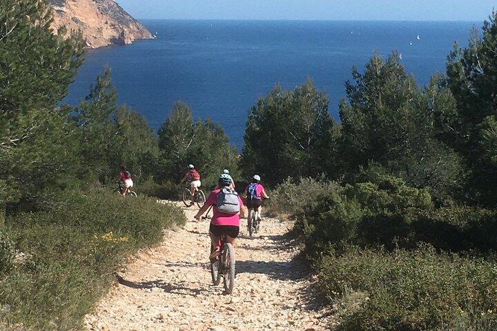 Cassis : Two Calanques Tour by Electric Mountain Bike
