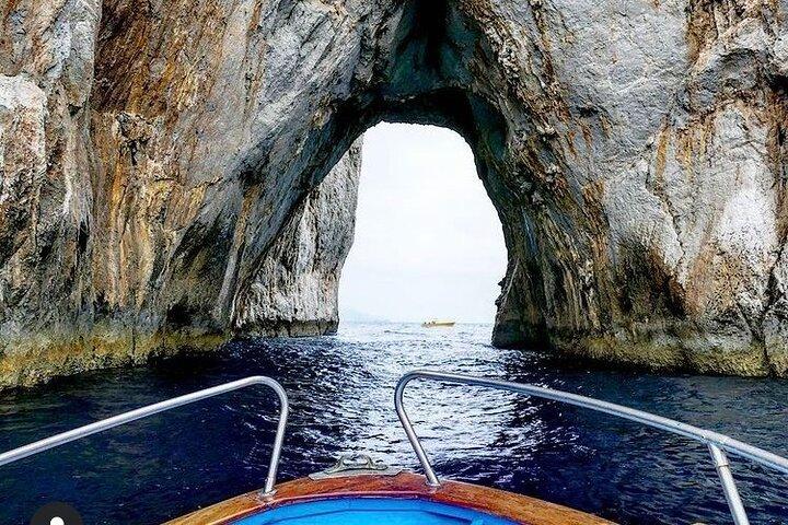 Capri magical boat tour for an unforgettable 3 hour experience.