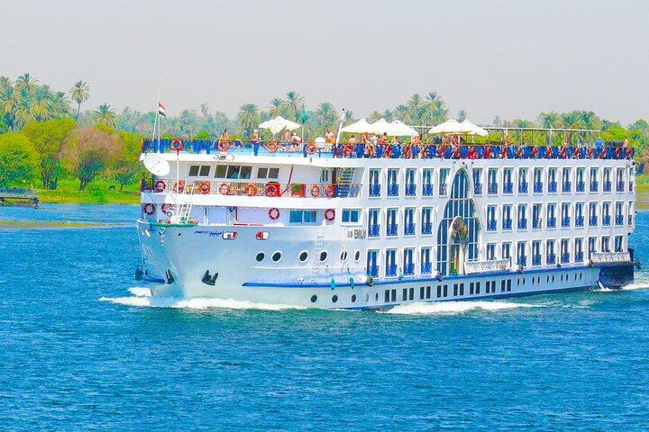 4 Days Nile Cruise from Aswan to Luxor including Abu Simbel and Hot Air Balloon