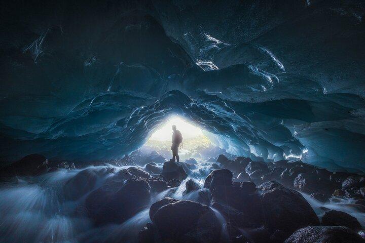Early Bird Ice Cave with 5 Professional Photos
