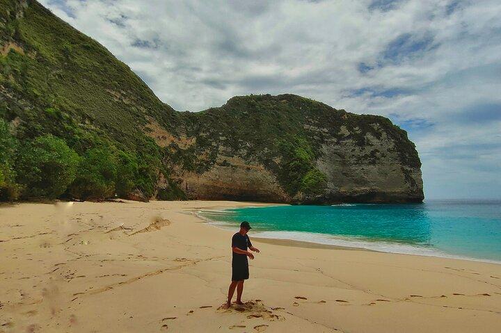 Explore West and East side Nusa Penida, by Private Car