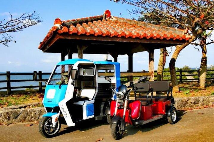 2h 3-seater electric trike rental (Ishigaki, Okinawa)