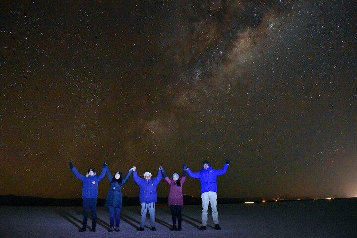 5-Hour Uyuni Salt Flat Tour Stargazing and Sunset/Sunrise In Group