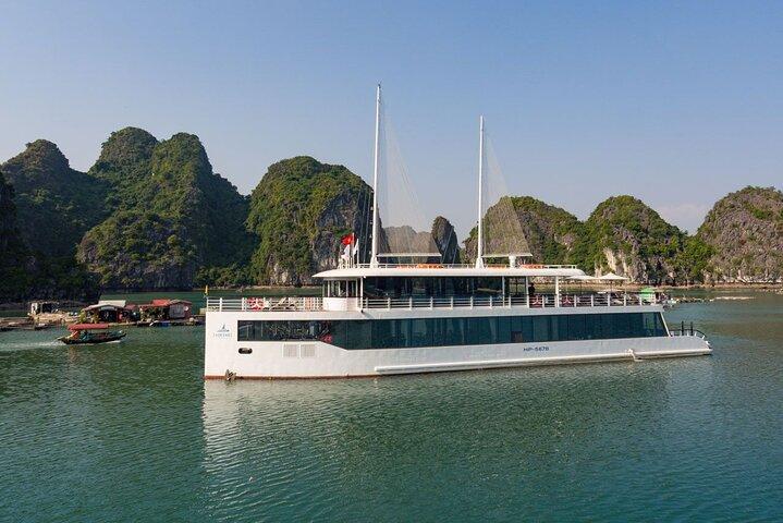 DELUXE Halong Bay Day Tour From Hanoi, Daily Operated 2024 - 2025