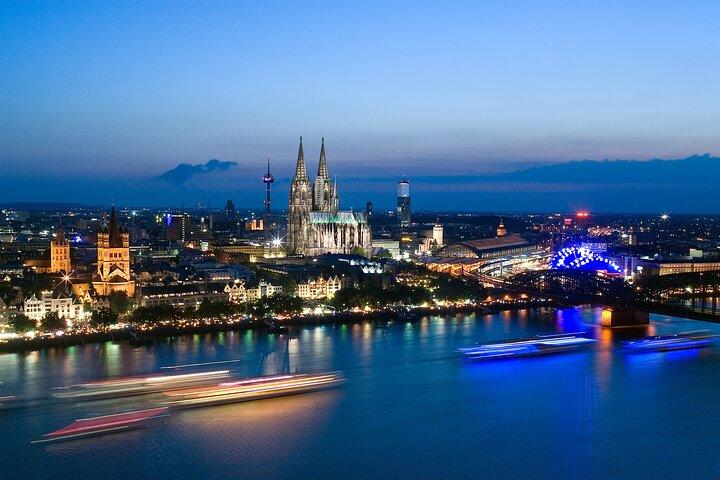 Cologne Highlights Walking Tour with your Private Tour Guide 3 h