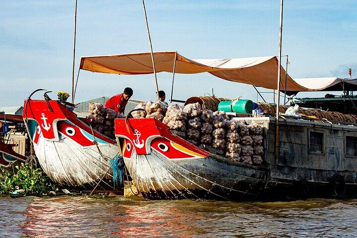 Mekong day tour Visit Cai Rang Floating Market pick up in Sai Gon