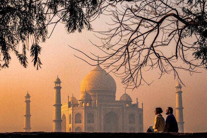 2-Night Private Taj Mahal and Agra Tour from River Cruise Pier