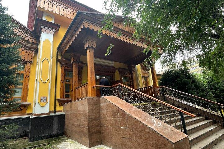 Guided Walking City Tour in Almaty