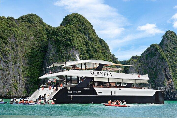 Luxury Boat to James Bond Islands with Lunch and Sunset Dinner