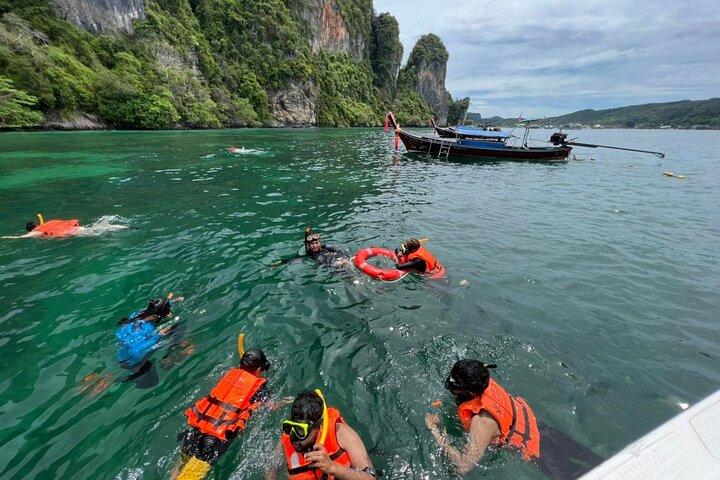 Maya Bay Phi Phi Island Snorkeling Day Tour from Phuket