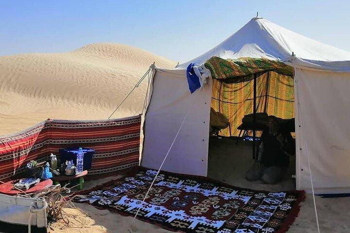 2 days tour to Douz & Ksar Ghilan oasis.
and an overnight in the sahara under bedouin tent ..
Dinner in the camp, 
Private Jeep - with english speaking guide.