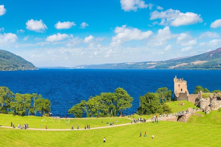 Loch Ness Private Day Tour in Luxury MPV from Glasgow
