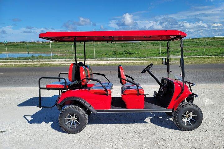 6-Seater Golf Cart: Grand Turk 