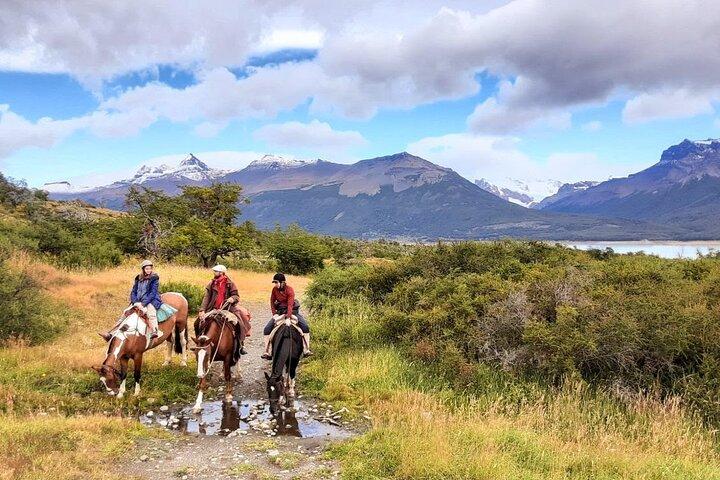 Patagonian Ranch: Nibepo Aike Adventure with Horseback Riding
