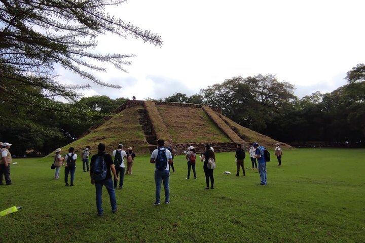 Full-Day El Salvador Archaeological Exploration and Sunset at a Mayan Pyramid