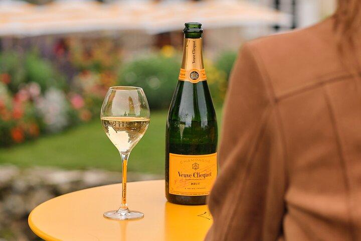 Veuve Clicquot Tasting and Fun Private Tour in Champagne