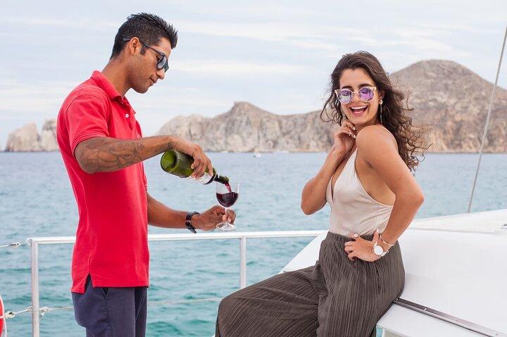 Jazz and Wine Sunset Cruise in Los Cabos